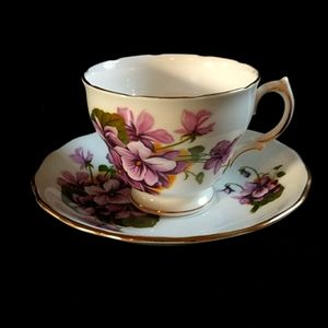 Royal Vale bone china Tea cup and saucer